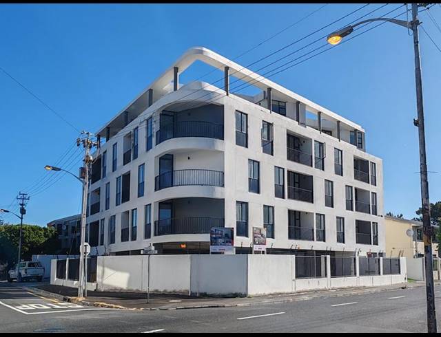 2 BEDROOM APARTMENT FOR SALE IN CLAREMONT